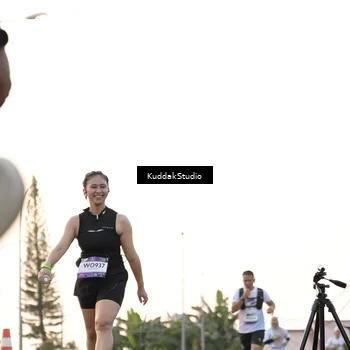 Runner Photo 7777917