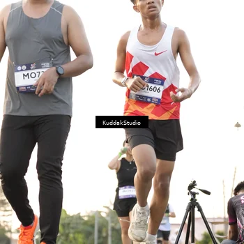 Runner Photo 7777920