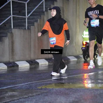 Runner Photo 7777934