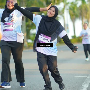 Runner Photo 7777944