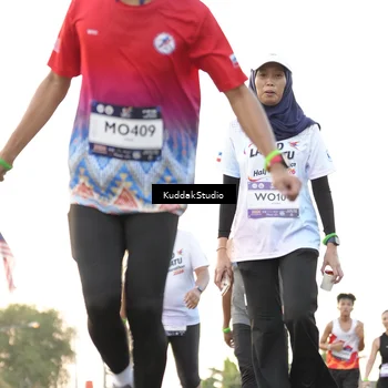 Runner Photo 7777947