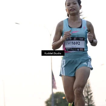 Runner Photo 7777964