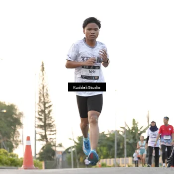 Runner Photo 7777983