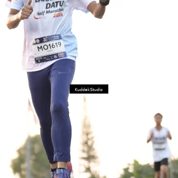 Runner Photo 7777987