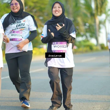 Runner Photo 7777994