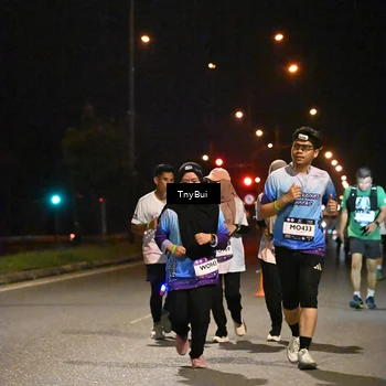 Runner Photo 7778000