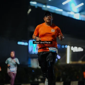 Runner Photo 7778005