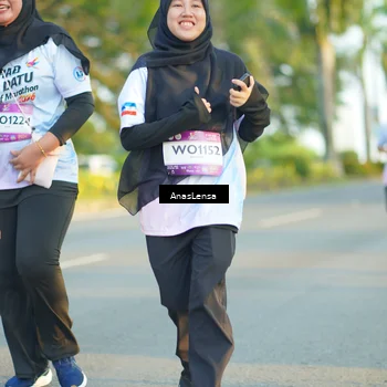 Runner Photo 7778008