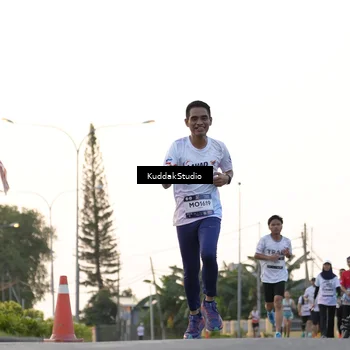 Runner Photo 7778009