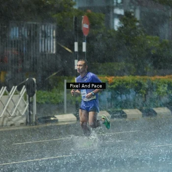 Runner Photo 7778010