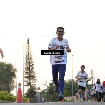 Runner Photo 7778014