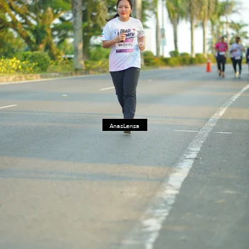 Runner Photo 7778017