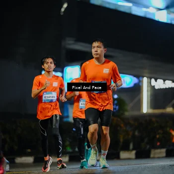 Runner Photo 7778021