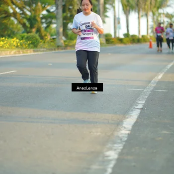 Runner Photo 7778041