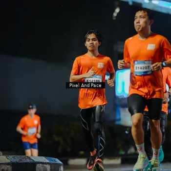 Runner Photo 7778052