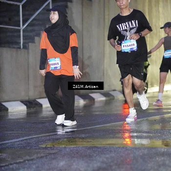 Runner Photo 7778053