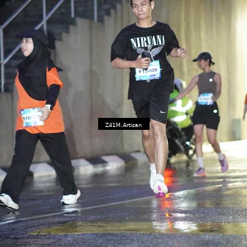 Runner Photo 7778067
