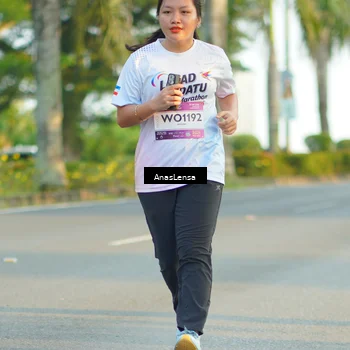 Runner Photo 7778069