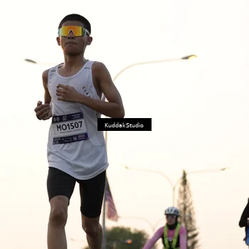 Runner Photo 7778072
