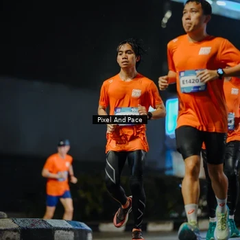 Runner Photo 7778077