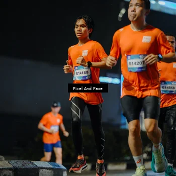 Runner Photo 7778083