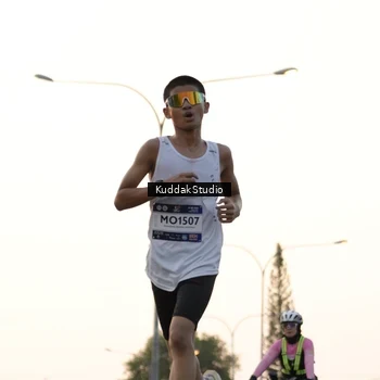 Runner Photo 7778085