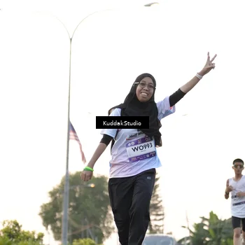 Runner Photo 7778098