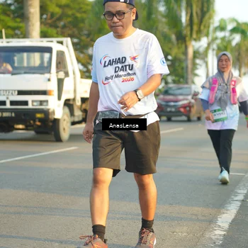 Runner Photo 7778118