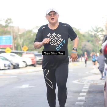 Runner Photo 7778128