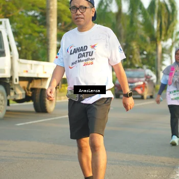 Runner Photo 7778132