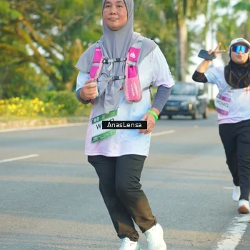 Runner Photo 7778149