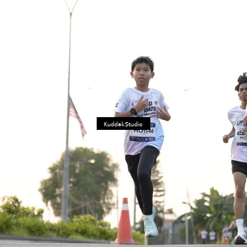 Runner Photo 7778154
