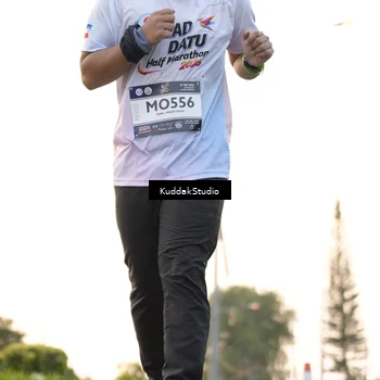 Runner Photo 7778174