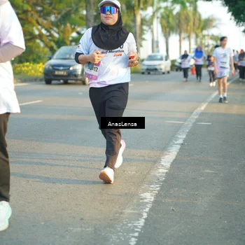 Runner Photo 7778184