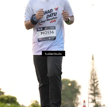 Runner Photo 7778188