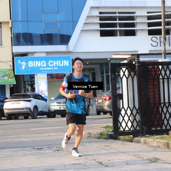 Runner Photo 7778233