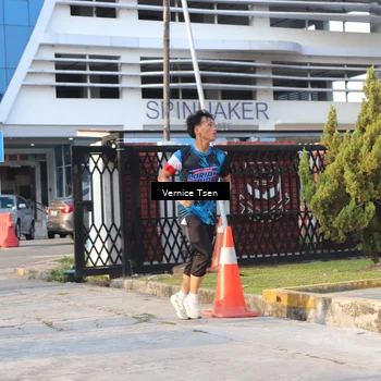 Runner Photo 7778235