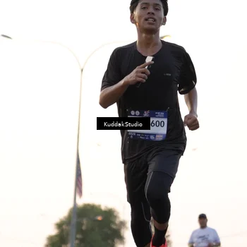 Runner Photo 7778239