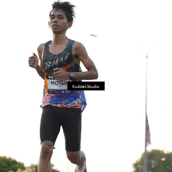 Runner Photo 7778246