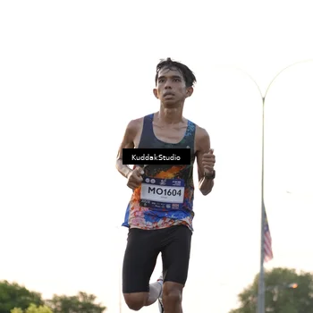 Runner Photo 7778257