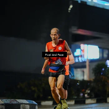 Runner Photo 7778264