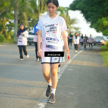 Runner Photo 7778275