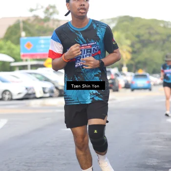 Runner Photo 7778285