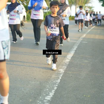 Runner Photo 7778296