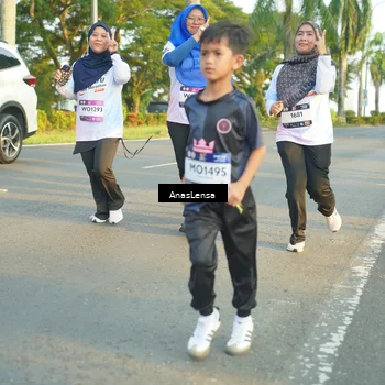 Runner Photo 7778330