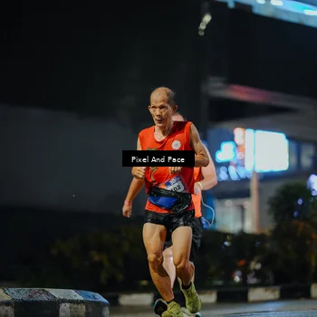 Runner Photo 7778356
