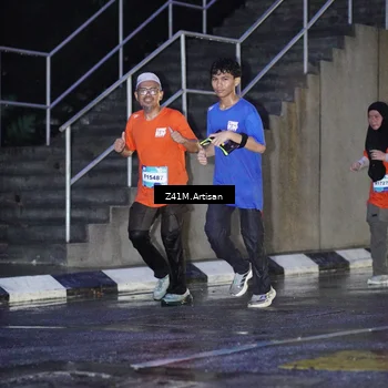 Runner Photo 7778377