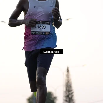 Runner Photo 7778406