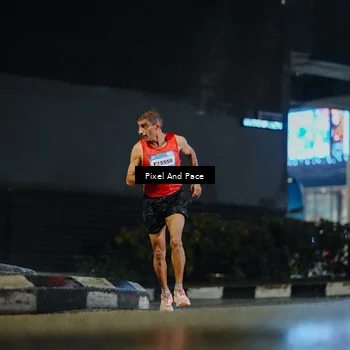 Runner Photo 7778407