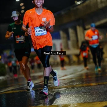 Runner Photo 7778412